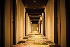 RIHGA PLACE KYOTO SHIJO KARASUMA