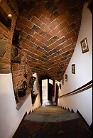 Antica Dimora Stay in Langa Like at Home