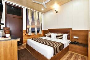 Hotel Divyansh By VRB Hotels