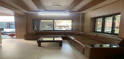 MeroStay 141 Hotel RG