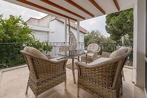 NAVALİA BEACH HOMES