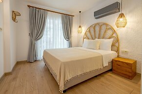 NAVALİA BEACH HOMES