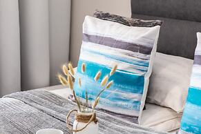 Polanki Aqua by Renters Prestige