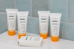 Polanki Aqua by Renters Prestige