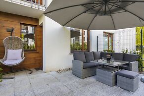 Studio Garnizon With Terrace by Renters