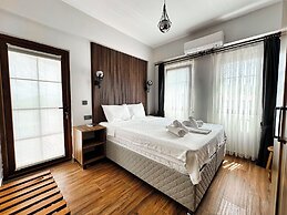 Tinos Otel & Bağ Evi (+12 Yaş)