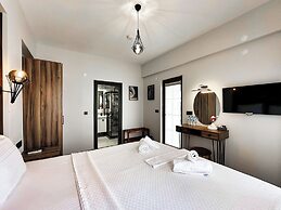 Tinos Otel & Bağ Evi (+12 Yaş)