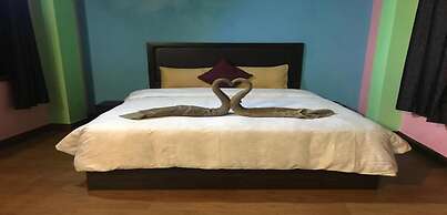 MeroStay 214 Guest House BK