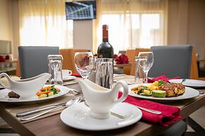 Source Of the Nile Hotel Namanve