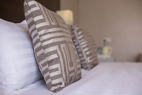 Source Of the Nile Hotel Namanve