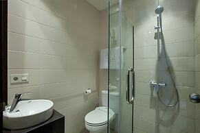 Miers Kuningan ARTOTEL Curated