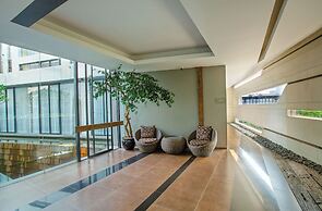 Miers Kuningan ARTOTEL Curated