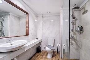 Island City Boutique Hotel