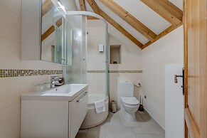 Casa Aurum - City Vibes