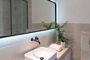 Athens Design Suites