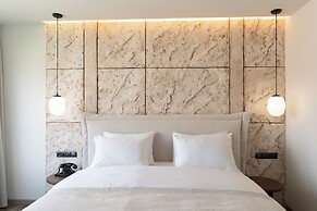 Athens Design Suites