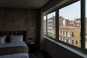 Athens Design Suites