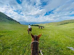 Bayan Mongolian Resort - Genghis Khan Statue