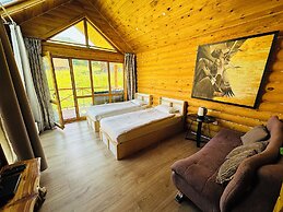 Bayan Mongolian Resort - Genghis Khan Statue