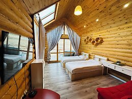 Bayan Mongolian Resort - Genghis Khan Statue