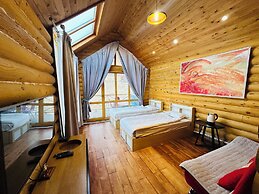 Bayan Mongolian Resort - Genghis Khan Statue