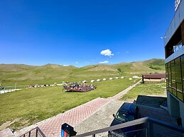 Bayan Mongolian Resort - Genghis Khan Statue