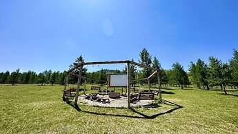 Bayan Mongolian Resort - Genghis Khan Statue