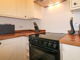 Holly Leaf Cottage - Drum Castle Estate