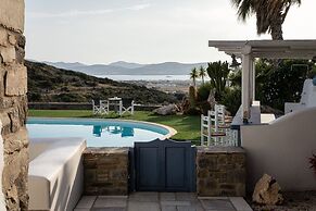 Villa Phos Paros
