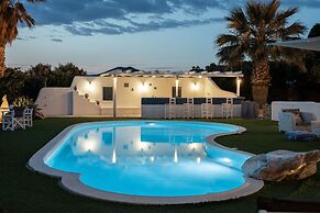 Villa Phos Paros