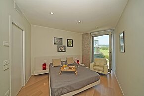 Bristol Exclusive 2 5 by Wonderful Italy