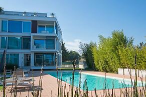 Bristol Exclusive 2 5 by Wonderful Italy