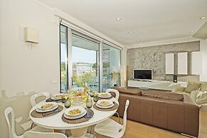 Bristol Exclusive 2 5 by Wonderful Italy