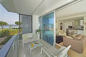 Bristol Exclusive 2 5 by Wonderful Italy