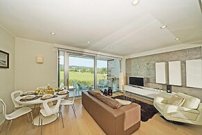 Bristol Exclusive 2 5 by Wonderful Italy