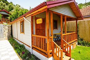 Nora Villa Bungalows