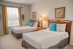 Vista Cay Luxury Lakeview 3 Bedroom Condo 3087