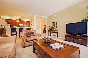 Vista Cay Luxury Lakeview 3 Bedroom Condo 3087