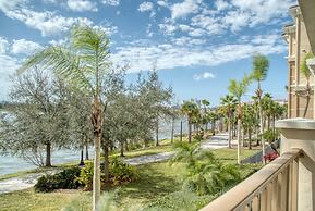 Vista Cay Luxury Lakeview 3 Bedroom Condo 3087