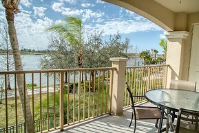 Vista Cay Luxury Lakeview 3 Bedroom Condo 3087