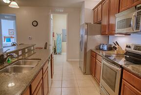 Vista Cay Luxury Lakeview 3 Bedroom Condo 3087