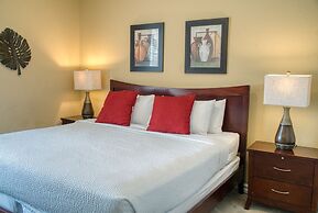 Vista Cay Luxury Lakeview 3 Bedroom Condo 3087