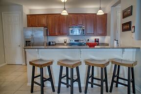 Vista Cay Luxury Lakeview 3 Bedroom Condo 3087