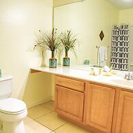 Vista Cay Standard 3 Bedroom Condo 3040