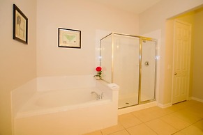 Vista Cay Luxury 3 Bedroom Condo 3066