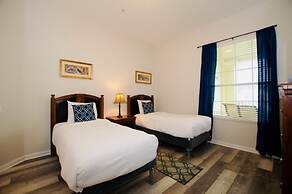 Vista Cay Luxury 3 Bedroom Condo 3066