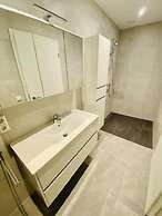 2 bedrooms with Terrace and Parking