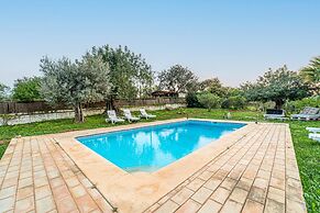 Villa Veneza by Hellovacations