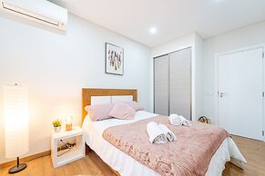 Villa Veneza by Hellovacations