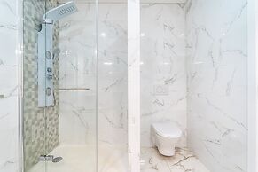 Villa Veneza by Hellovacations